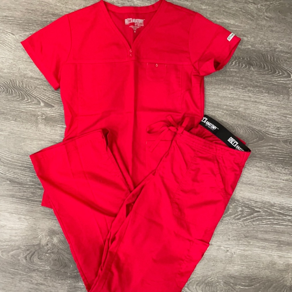 SOLD-Greys anatomy scrub set